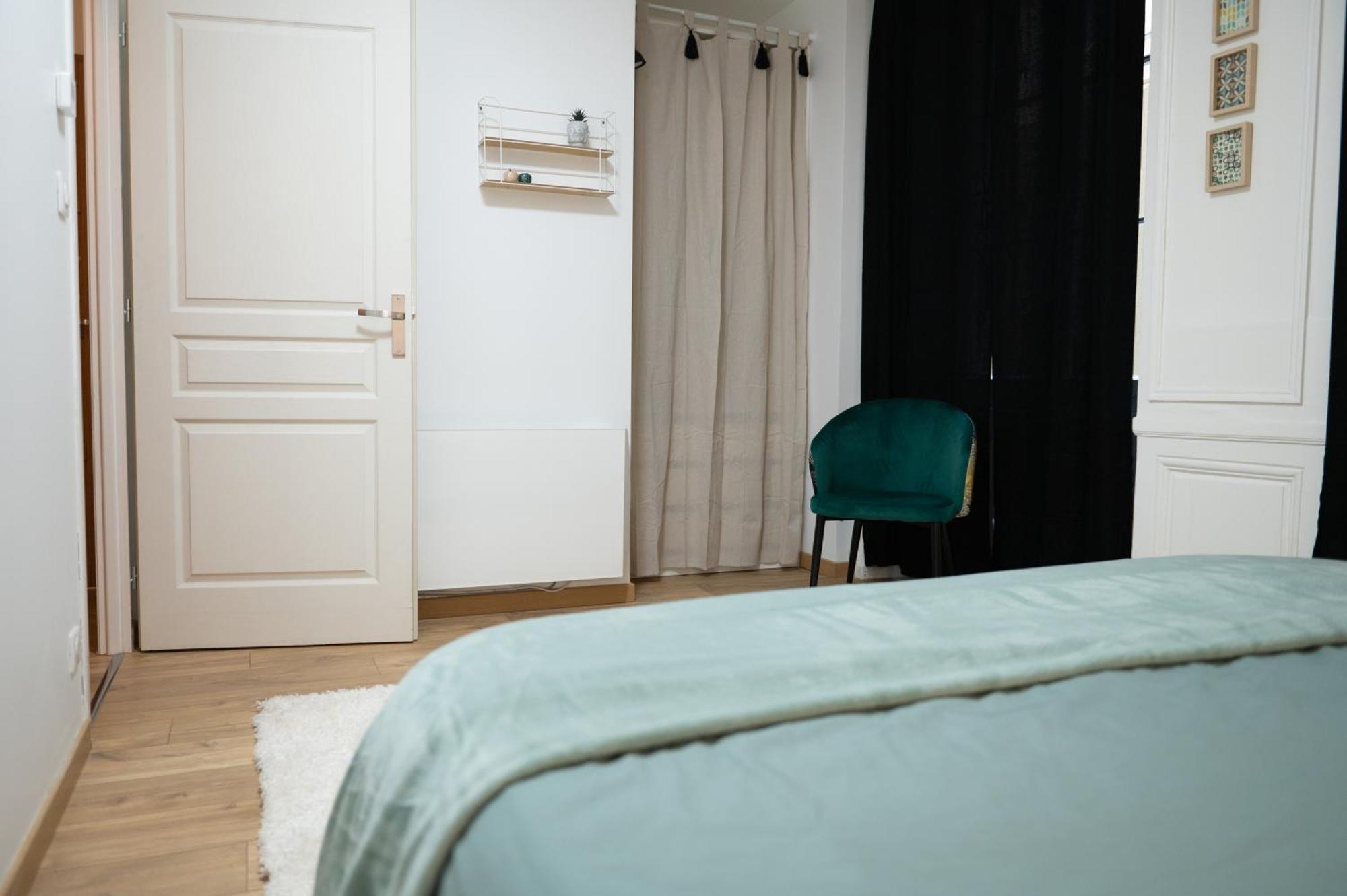 Chez Rose - Plein Centre Historique Διαμέρισμα Λανγκρ Εξωτερικό φωτογραφία